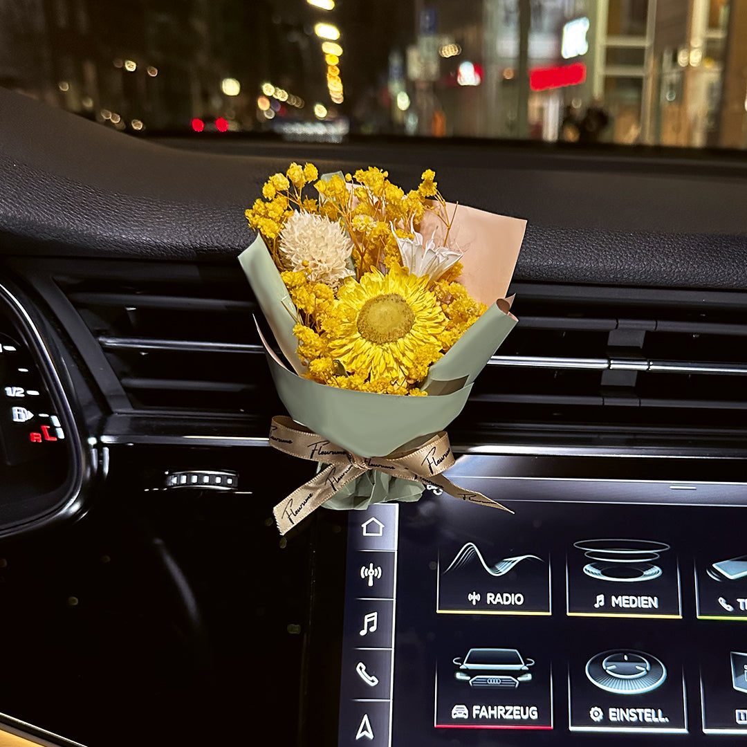 Mini-Lufterfrischer, getrocknete Blumen, Blumenstrauß, Auto-Parfüm- Lufterfrischer, Mini-Bouquet, Auto-Innendekoration, Lüftungsschlitz-Zubehör  für Mädchen und Frauen : : Auto & Motorrad